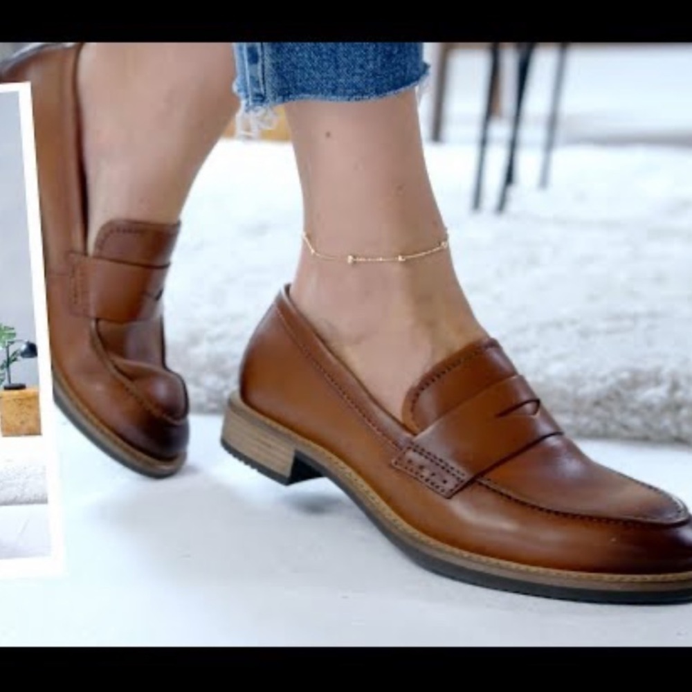 Ecco Women's Brown Leather Penny Loafers